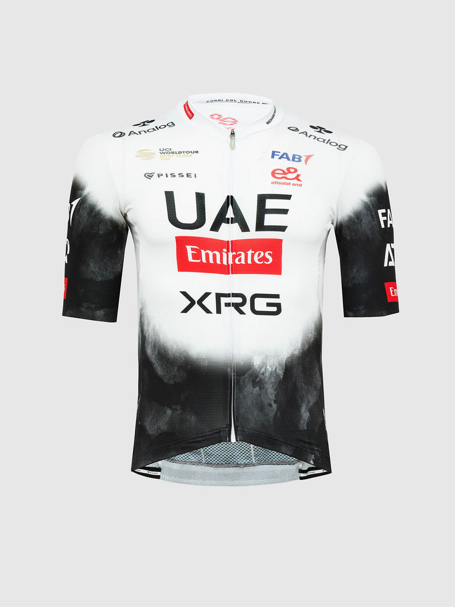 UAEM01R_UAE25_4c5d43b3-77f2-