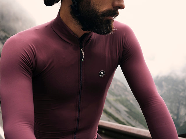 Pissei チームNIPPO・DE ROSA ハーフサイクルジャージ未使用品 ピセイ NIPPO・デローザのチームジャージ販売開始 - 新製品情報