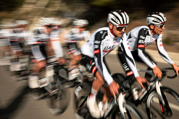 ツール・ド・フランス2026をUAE Team Emirates XRGで楽しむ｜観戦ガイド＆レプリカキットまとめ