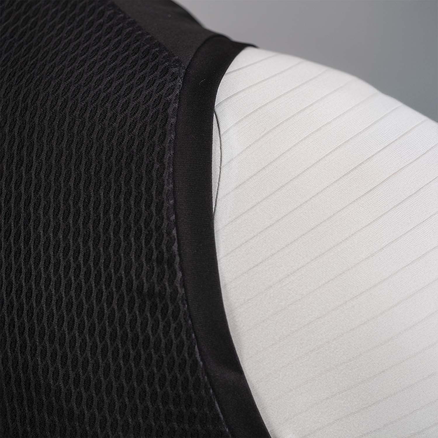 【受発注】Icon Gilet Eclipse Black