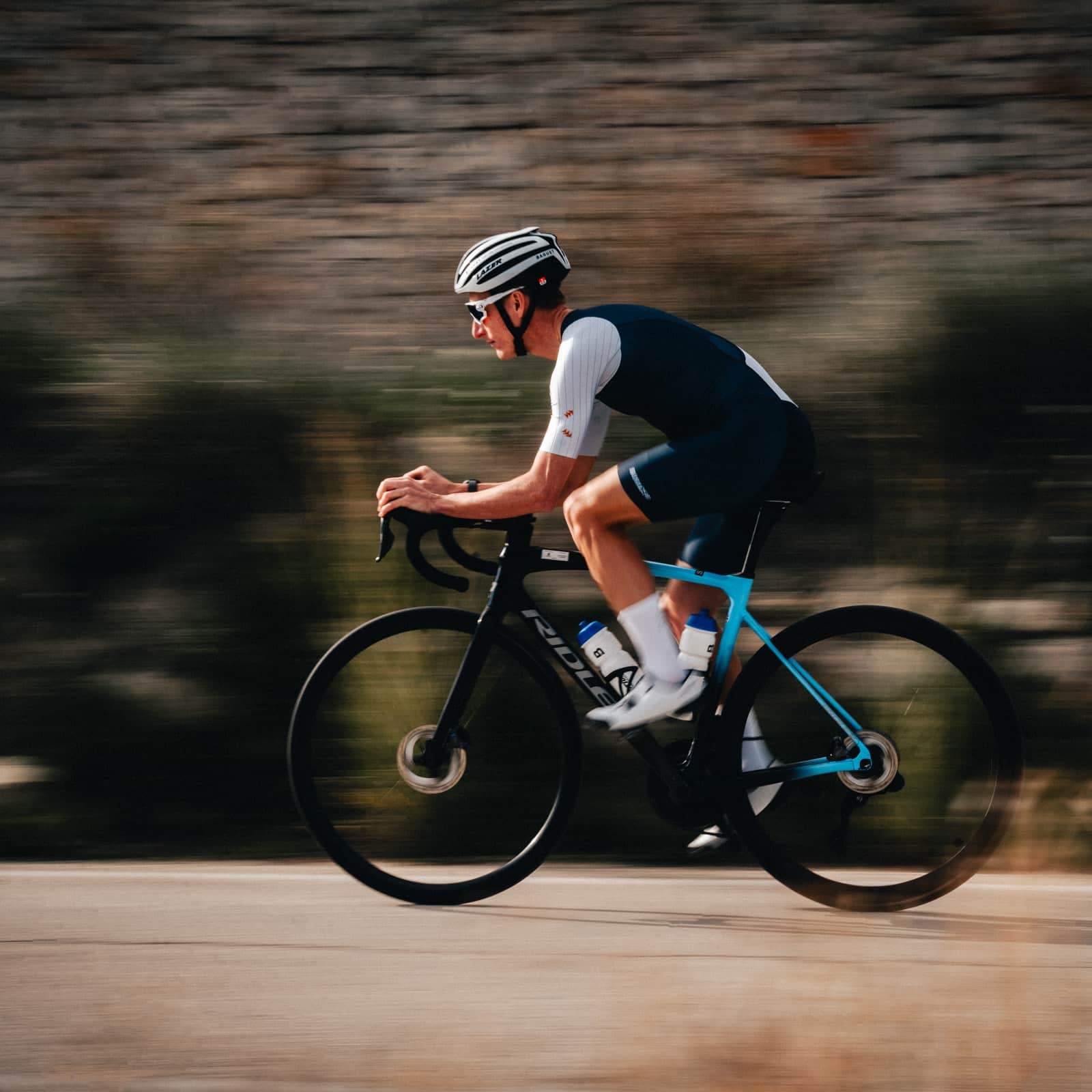 ICON SHORT SLEEVE TRI SUIT - KIT – CaLORS（カラーズ-サイクル