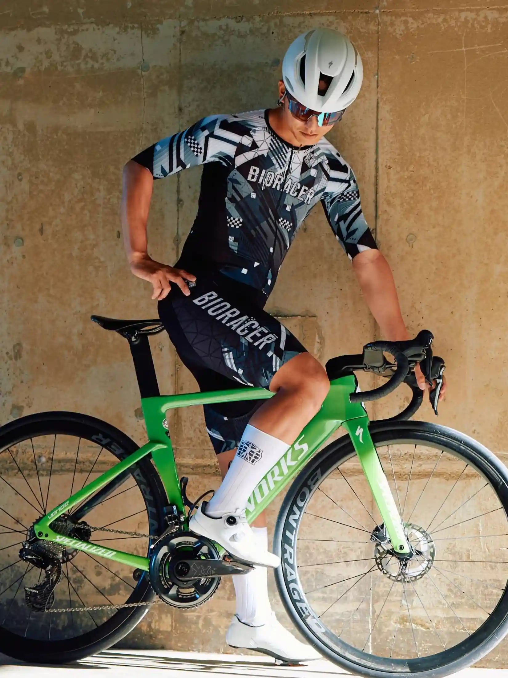 BIORACER ICON INDOOR BIB Sサイズ 未使用 BIORACER ICON INDOOR BIB S BIORACER ICON INDOOR BIB Sサイズ 未使用 BIORACER ICON INDOOR BIB S