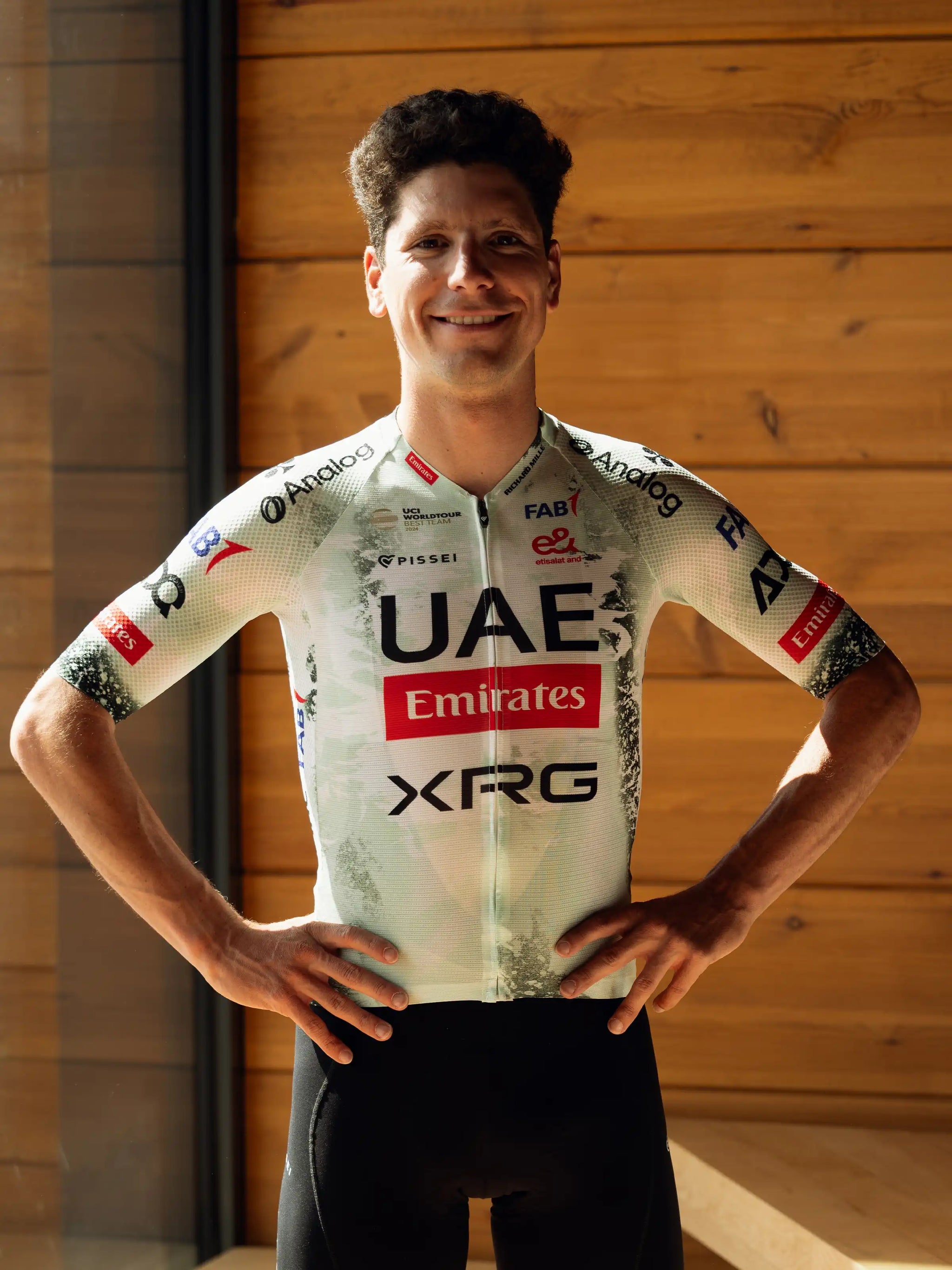 TDF MODEL】UAE TEAM EMIRATES XRG 2025 REPLICA SHORT SLEEVE