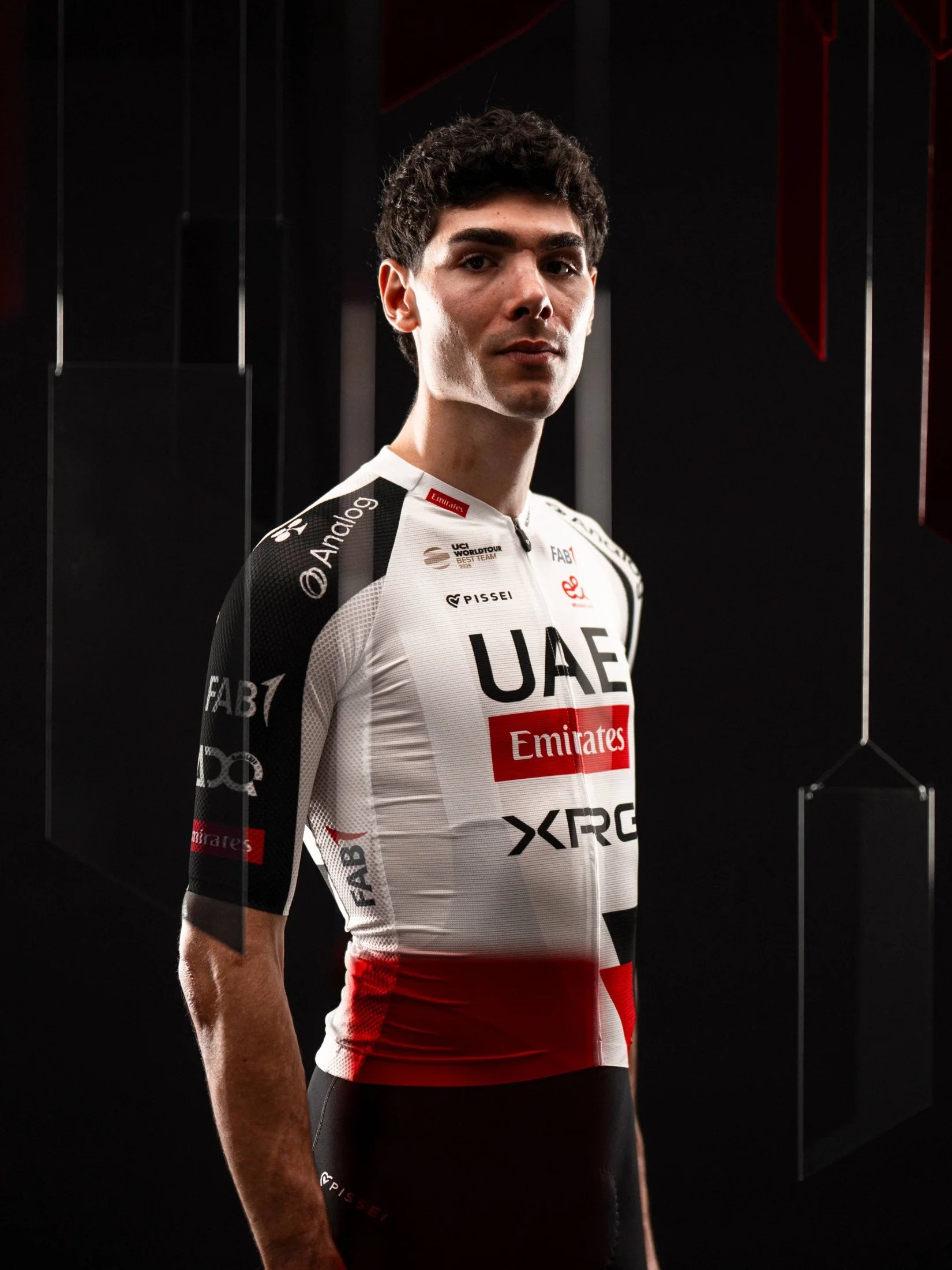 PISSEI UAE チーム Emirates 半袖ジャージ UAE2026|CaLORS公式 PISSEI UAE チーム Emirates 半袖ジャージ UAE2026|CaLORS公式