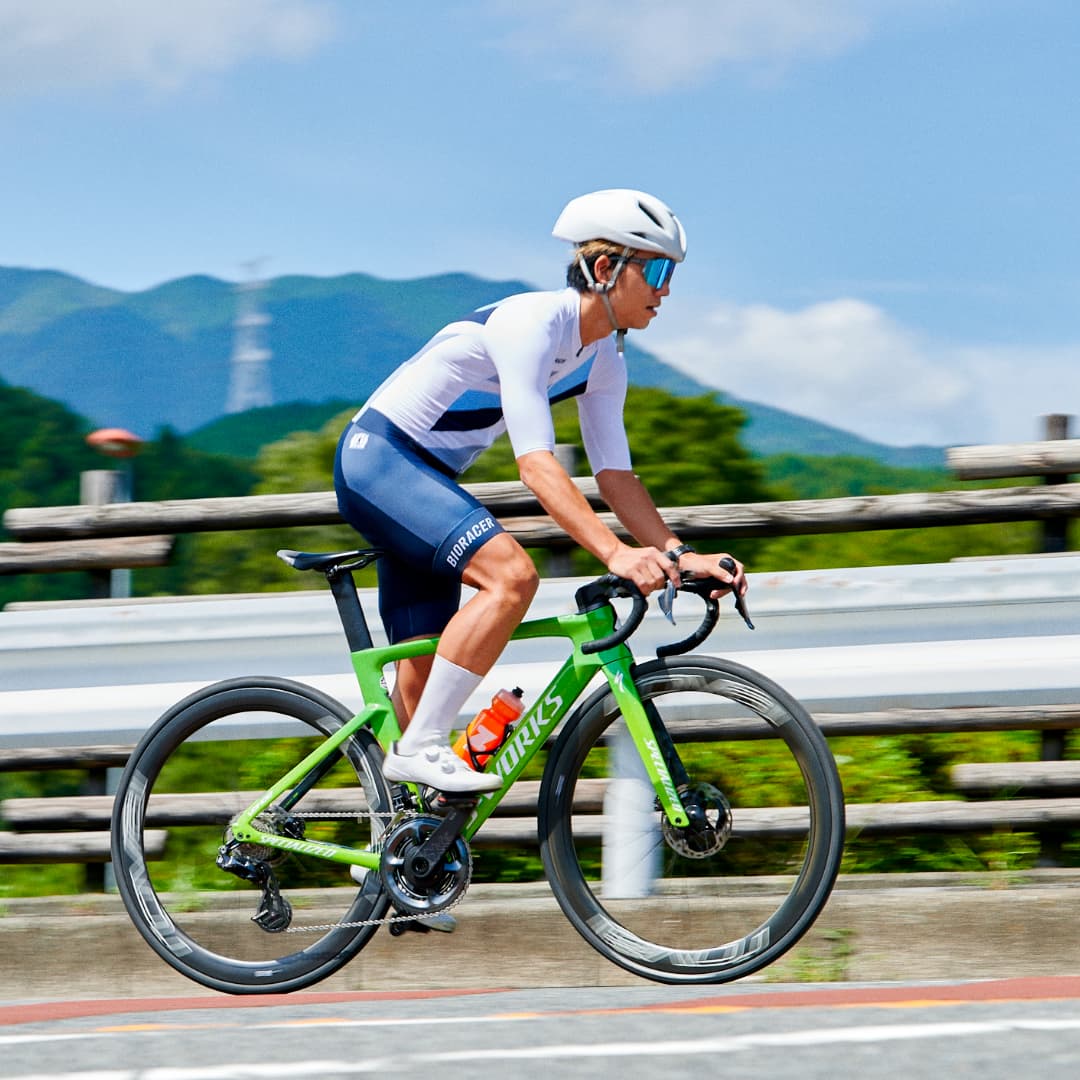 ［JP LTD］RIDE ROAD RACE AEROSUIT-WHITESTRIPE(SMOOTH PAD)