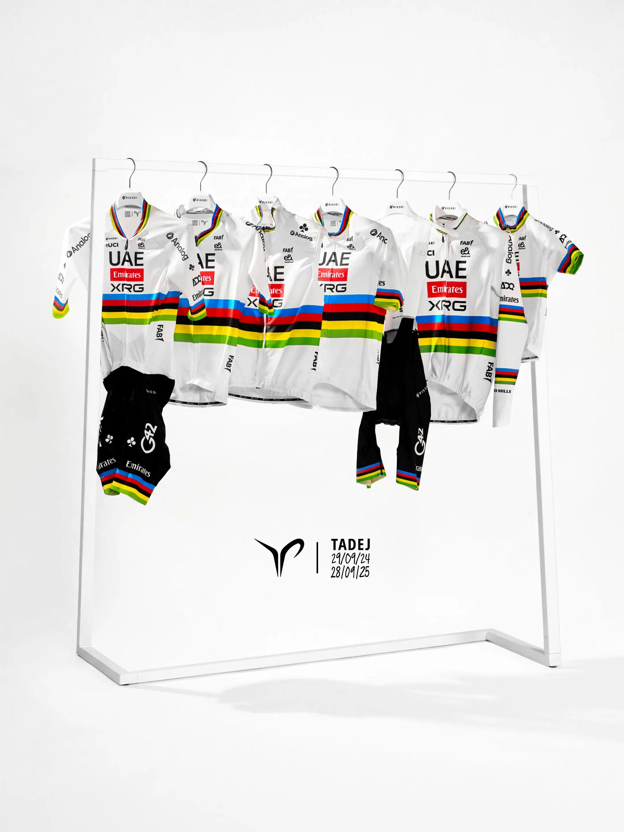 PISSEI TADEJ POGACAR WORLD CHAMP REPLICA エアロスーツ｜CaLORS公式